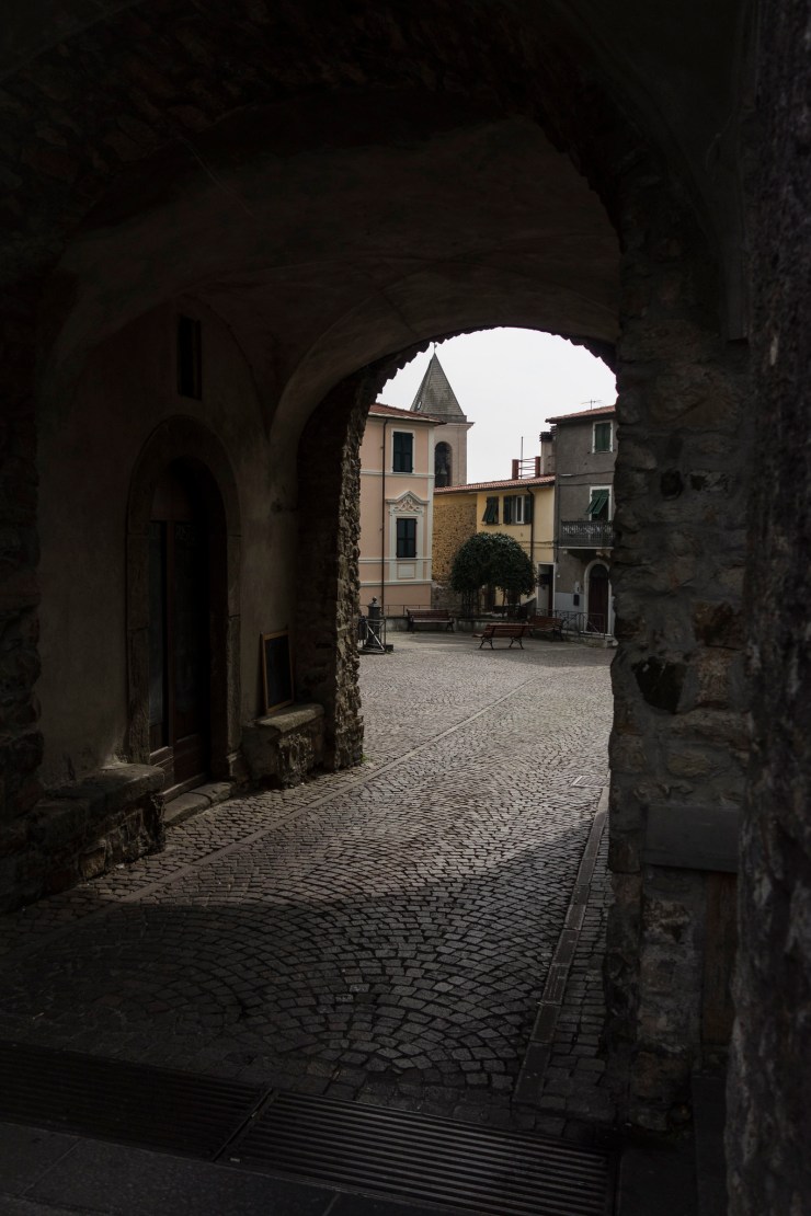 33681913598_ad660264c2_k